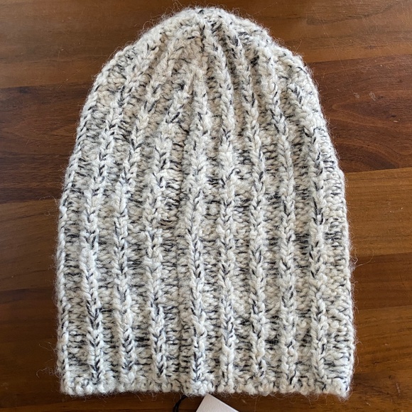 NWT Isabel Marant Freja/TU Beanie Ecru/Black - Picture 1 of 5